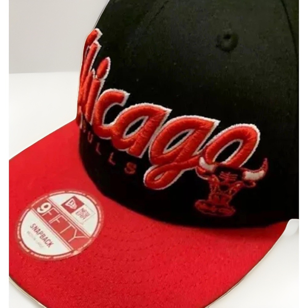 Chicago Bulls Retro 9 FIFTY Snapback Had Cap Script Hardwood Classics Mens Black